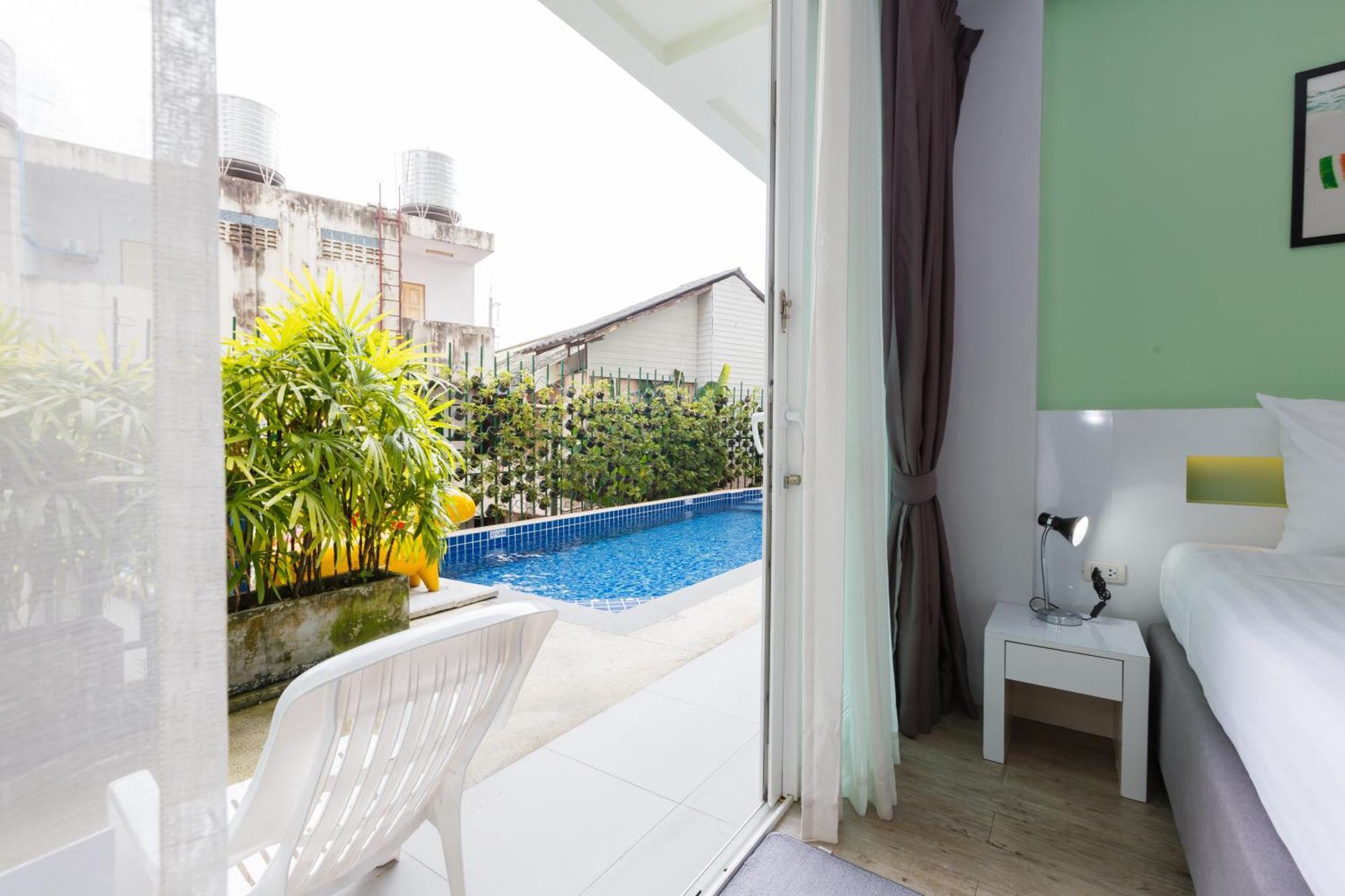 Готель The Frutta Boutique Patong Екстер'єр фото